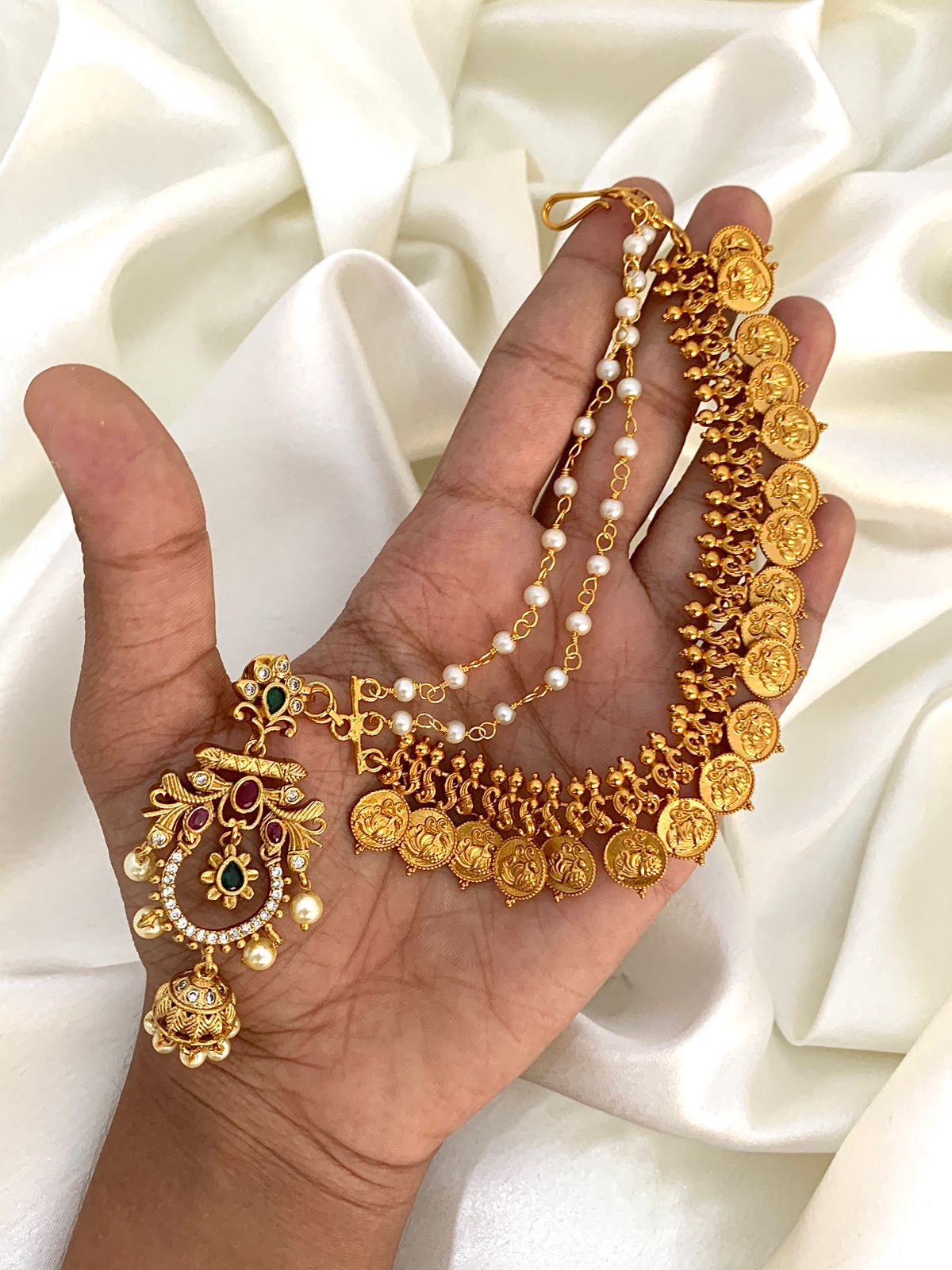 AD Antique Jhumkas  with Earchain AE01