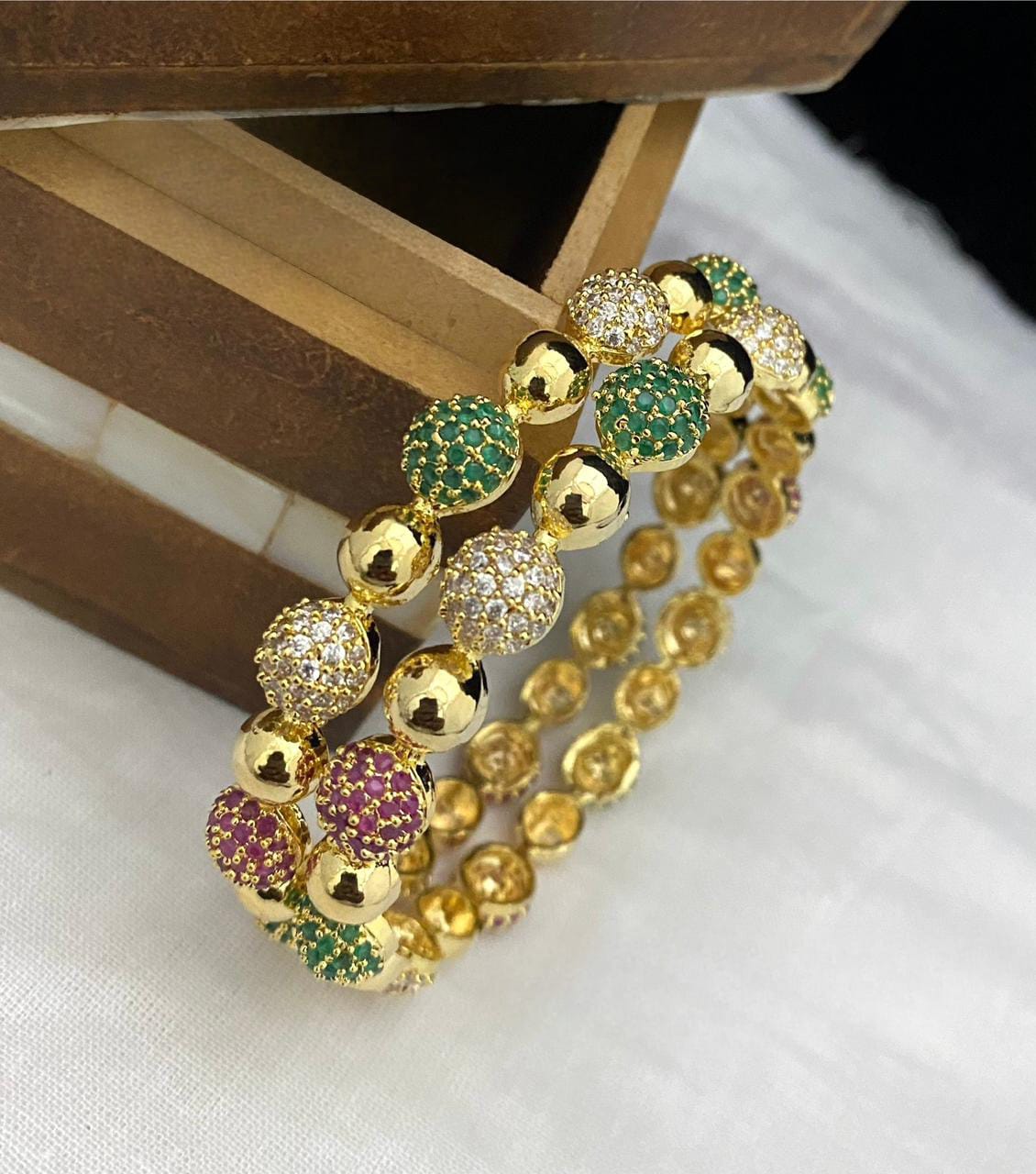 AD Antique Multi Bangles (2.6 )