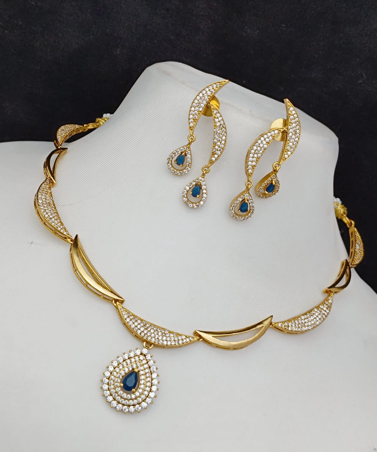 AD Half Moon CZ Blue Necklace Set ADN2225
