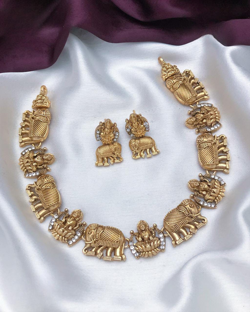 Antique Lakshmi Elephant Necklace Set SJ178