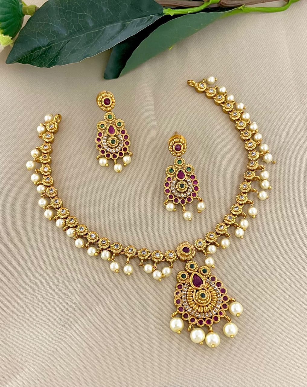 Antique Pearl Drops Traditional Necklace Set SJ268