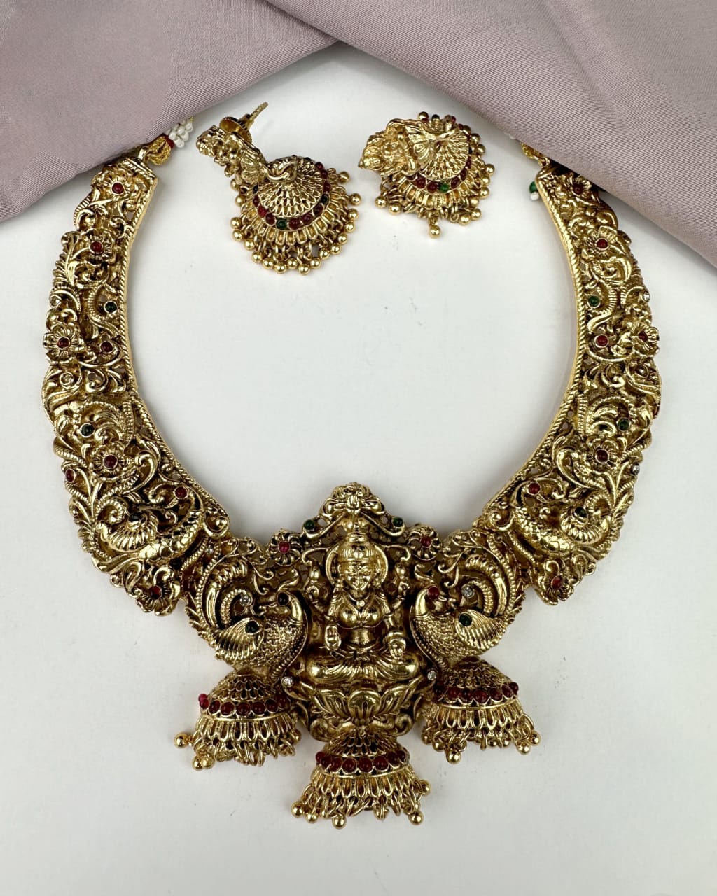 Antique Pipe Model Gold Necklace Set