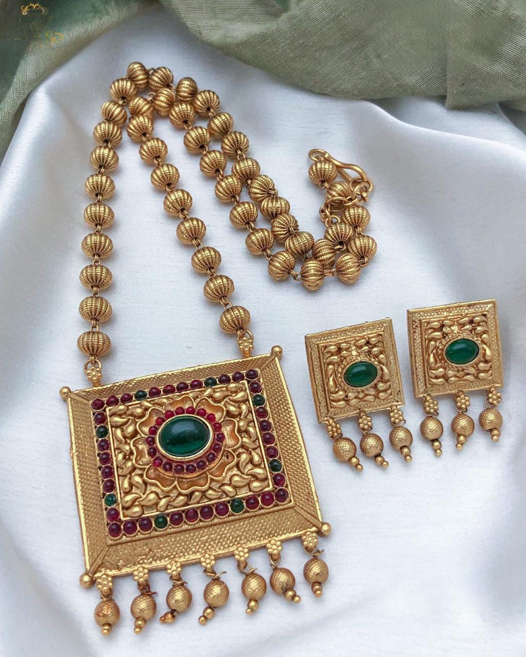 Chettinad Ball Chain Set