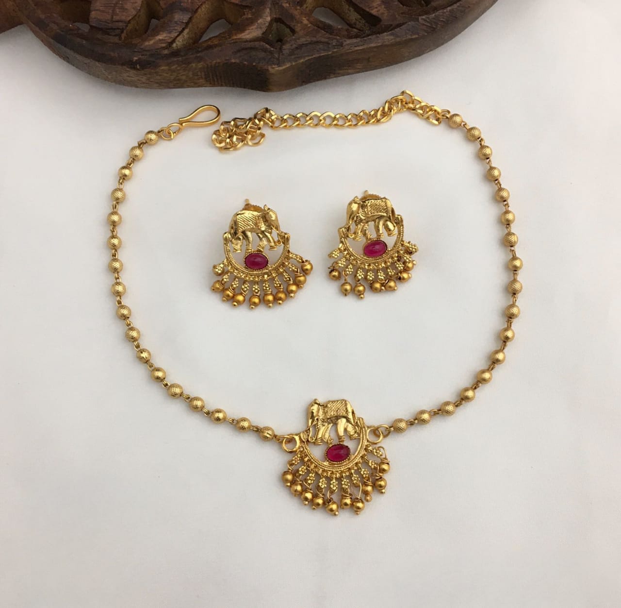 Elephant Chain Set