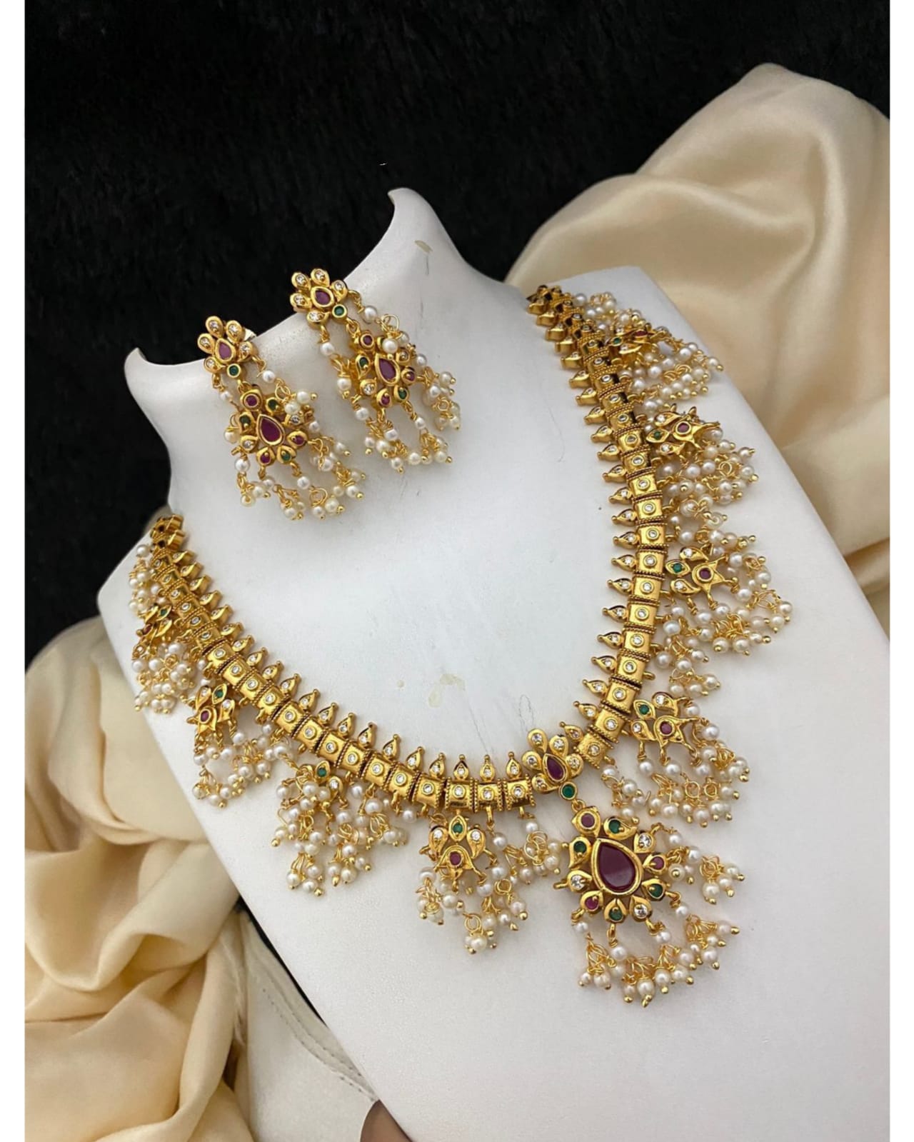 Guttapusalu Bridal Necklace Set SJ181