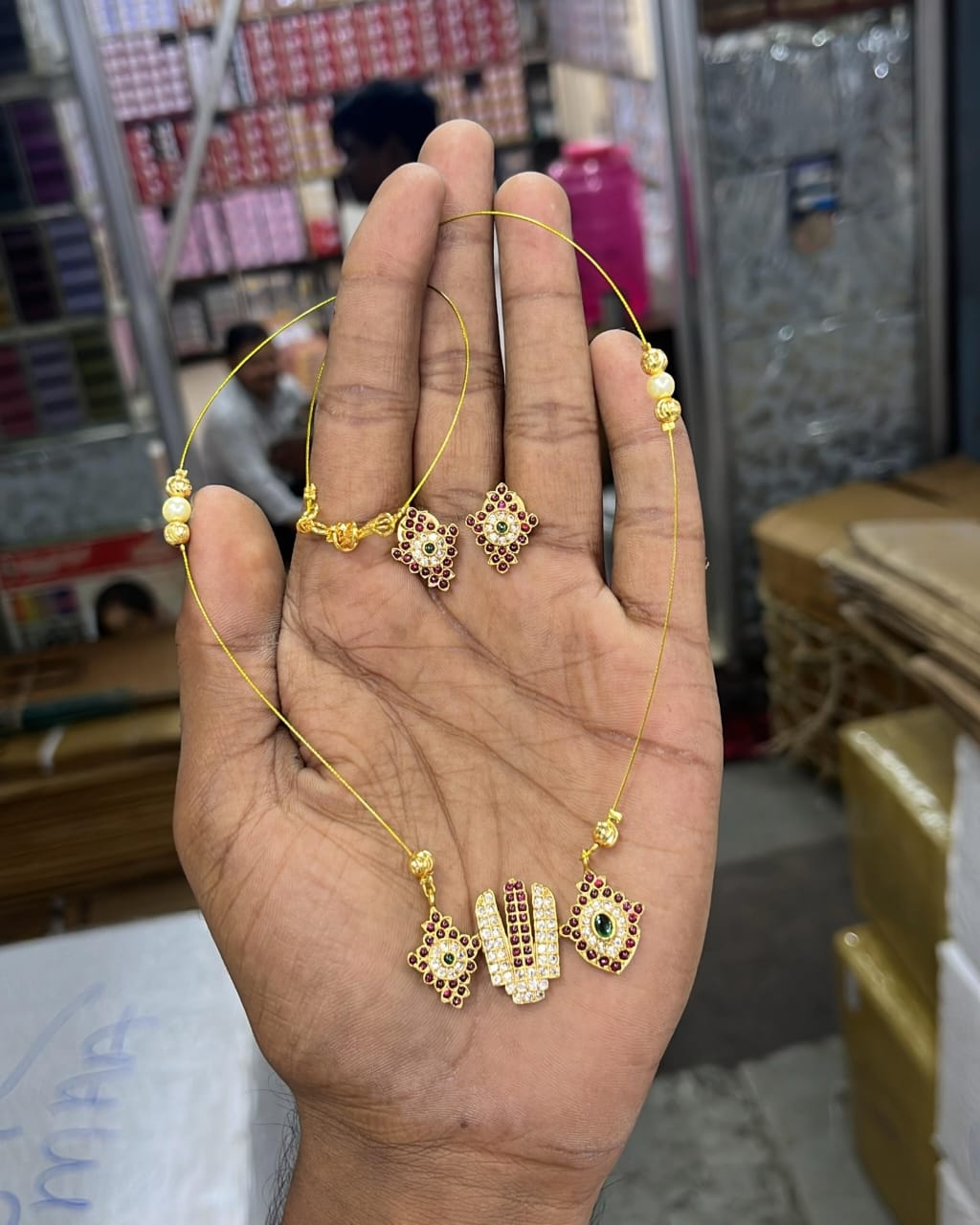 Invisible Sangu Chakara Necklace Set SJ191