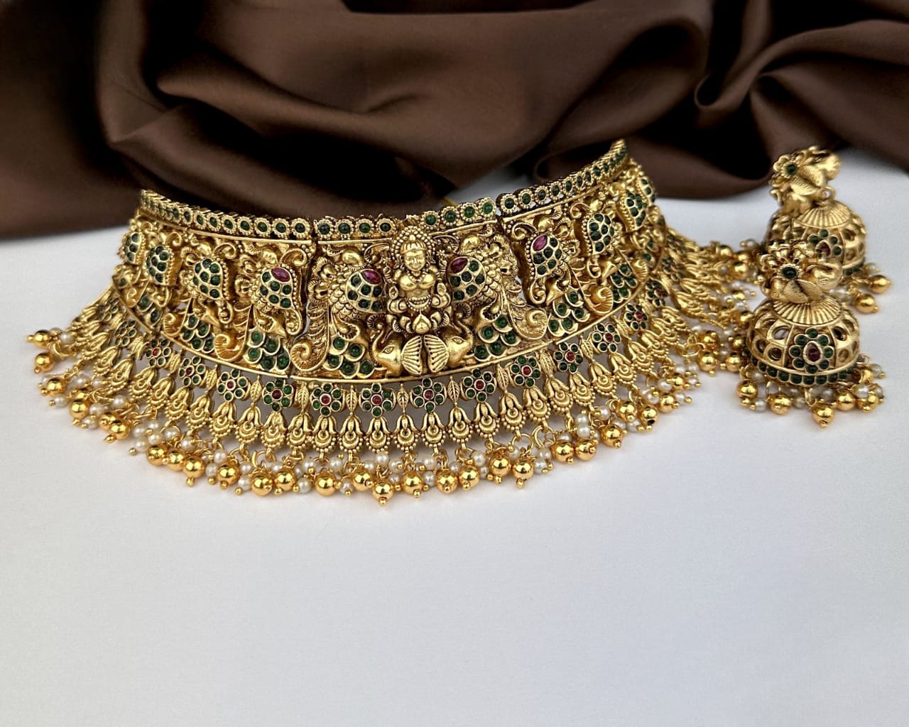 Lakshmi Bridal Green Choker Set SJ140