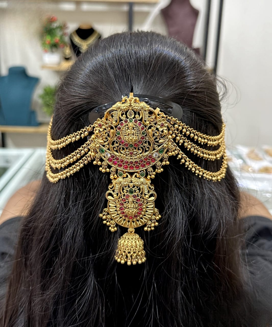 Lakshmi Jada Billa With Side Chain LB4
