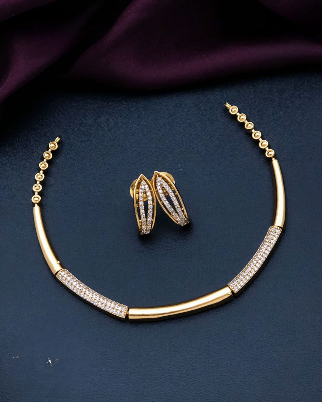 Leaf AD Necklace Set