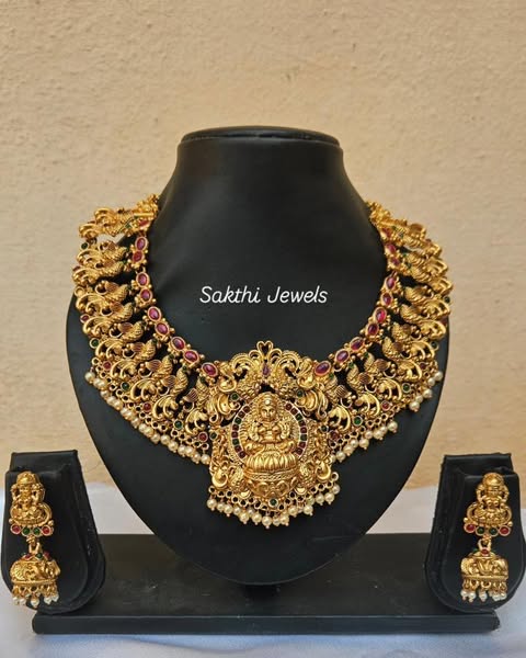 Nayanthara Mam Inspired Bold Necklace Set SJ203