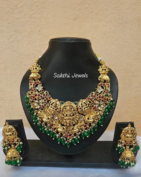 Nayanthara Mam Inspired Bold Necklace Set SJ205