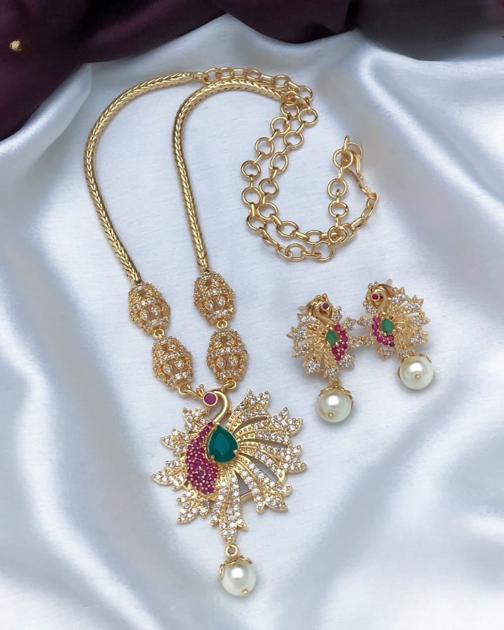 Peacock AD  Chain Set