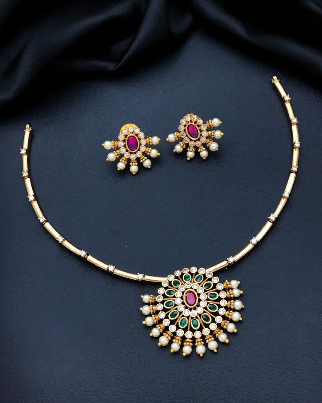 Pipe Model Multi Choker Set