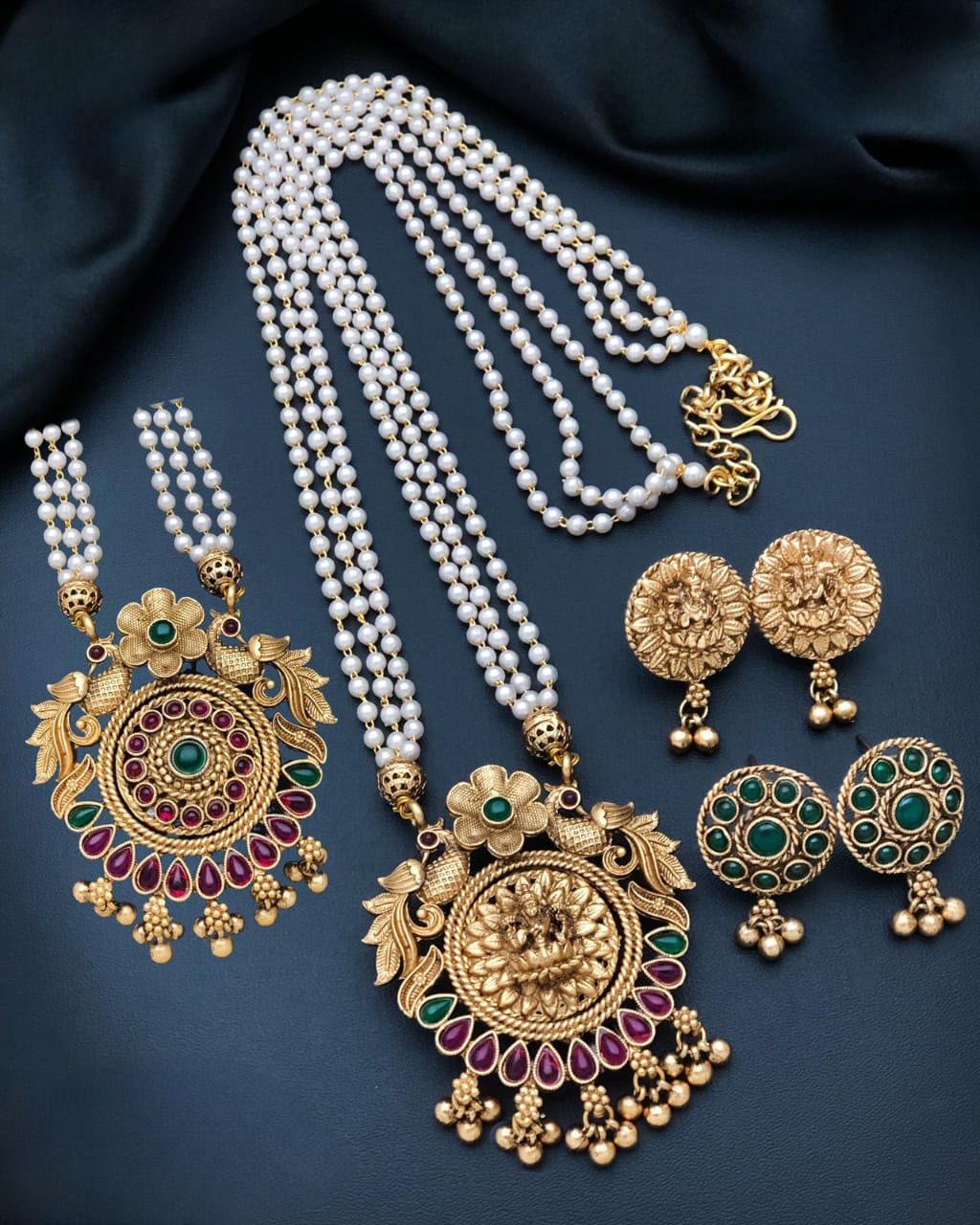 Reversible Chain Set (Two Pairs of Earrings ) RS