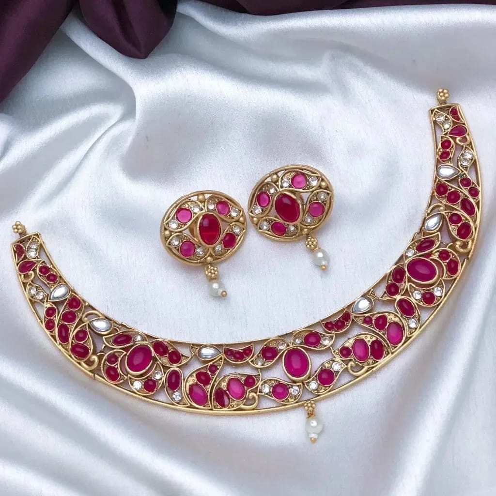 Round Ruby Green Necklace Set Ns1006