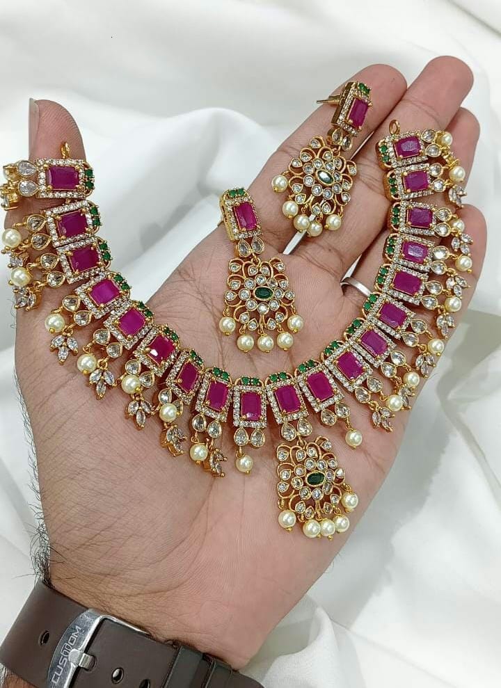 Square AD Ruby Emerald Necklace Set