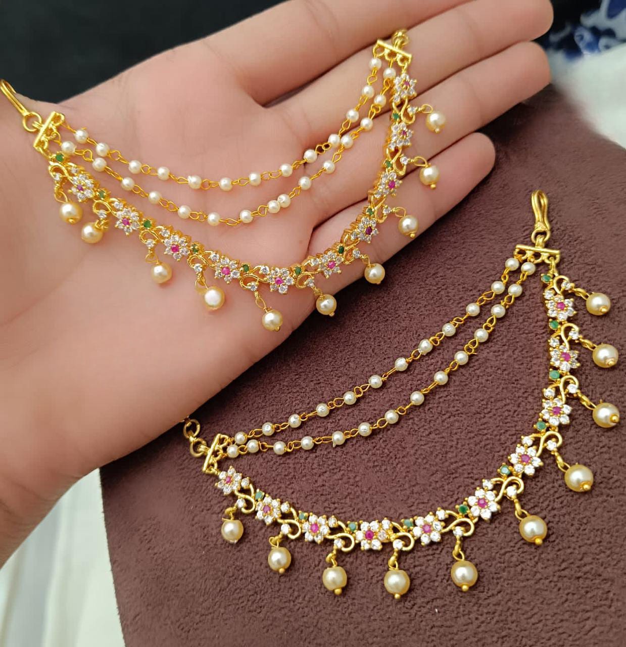 Traditional American Diamond Goldalike Earchain ES104
