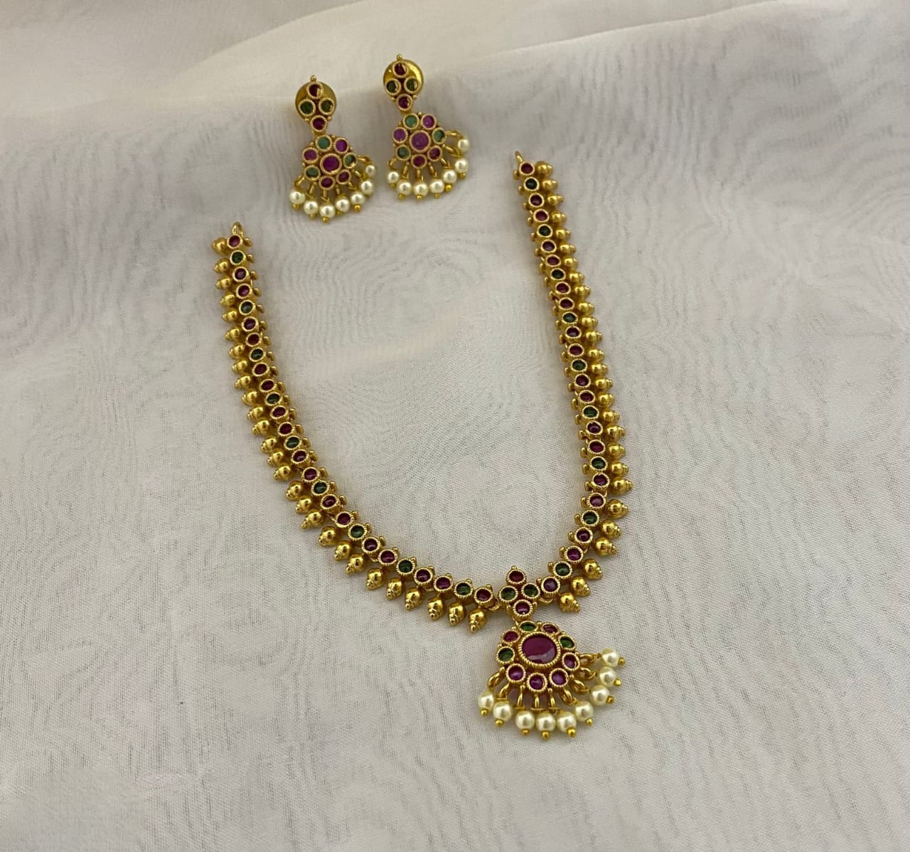 Traditional Kemp Necklace Set