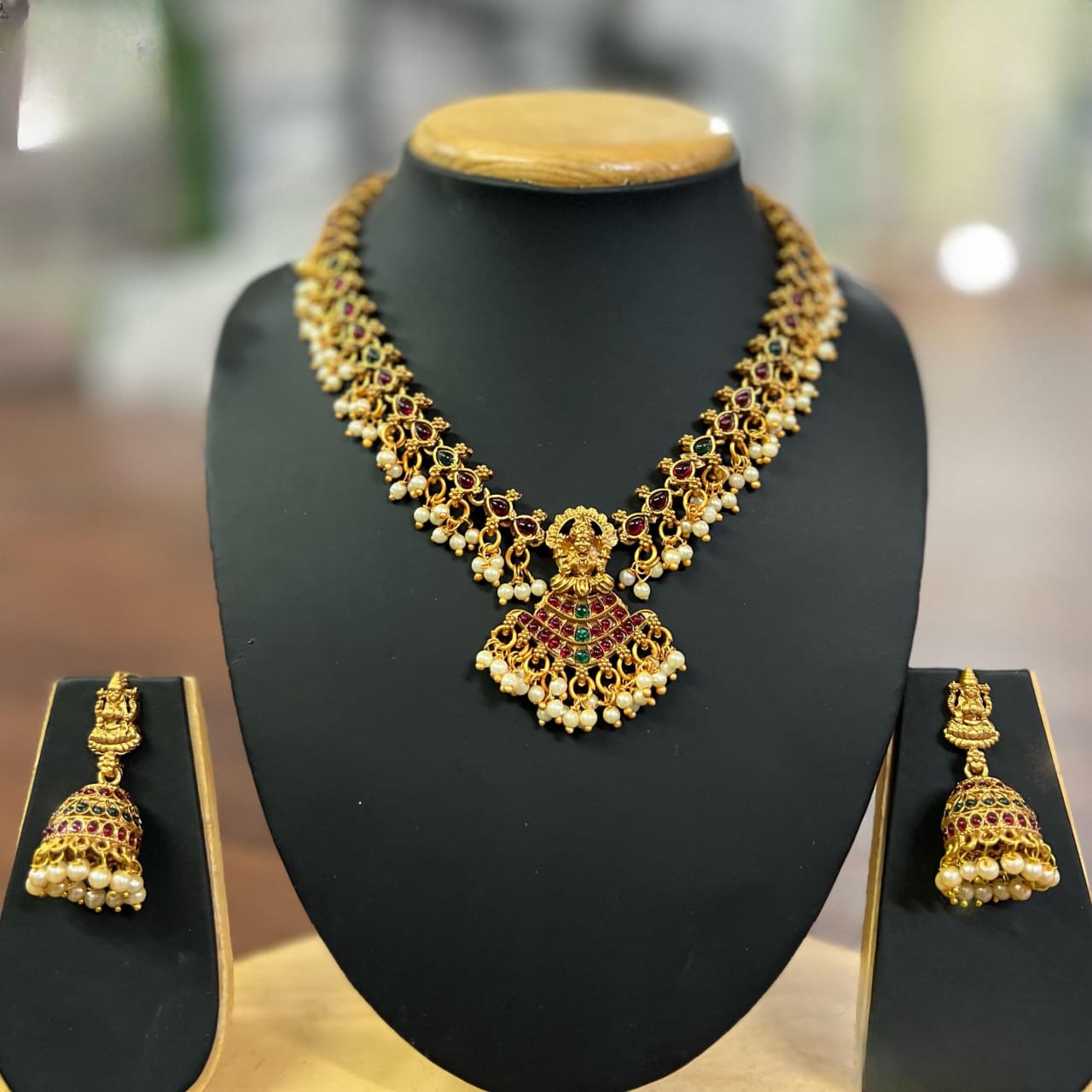 Traditional Lakshmi Pearl Necklace Set
